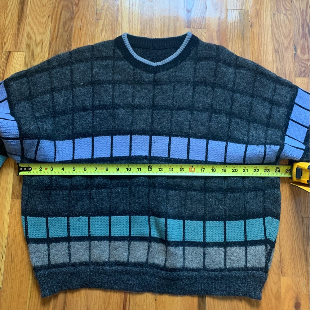 Gray patchwork sweater size M/L - image 3